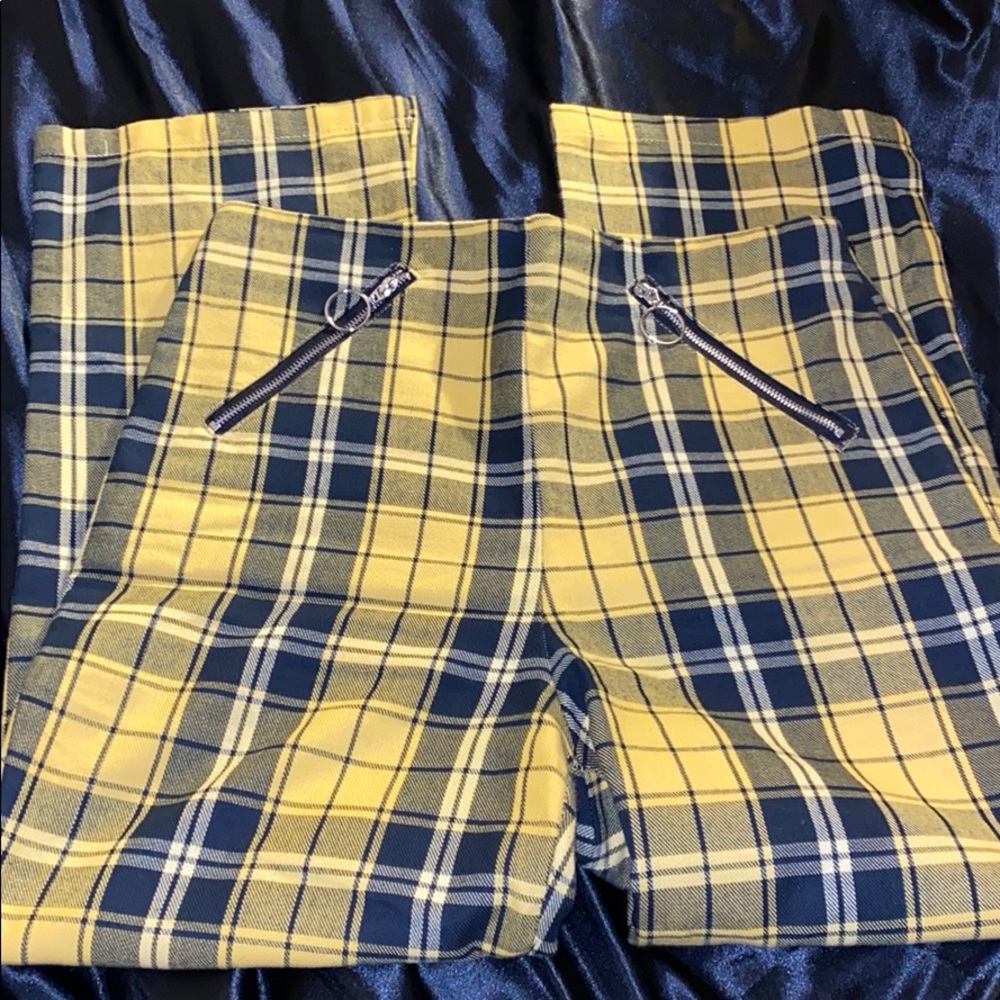 Yellow/black Plaid Pants